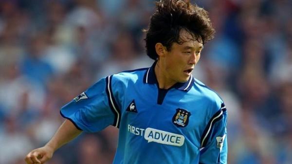  曼城德比战蓝月亮绝杀红魔  